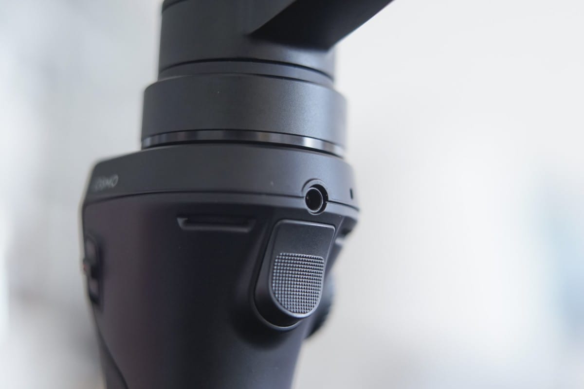 dsc08710 A close up of a blender