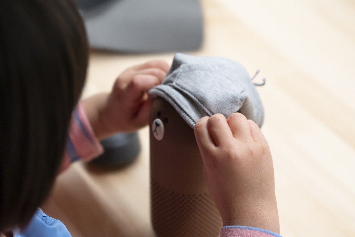 「Clova Friends」専用の「着せ替えカバー」