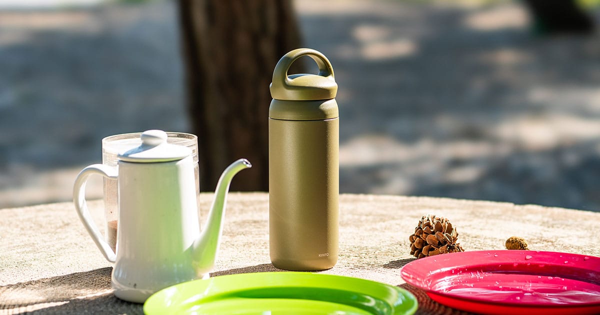 どう足掻いても映える、カーキのデイオフタンブラー